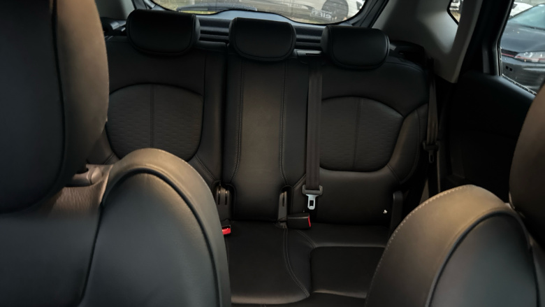 Renault Captur 0.9 TCE 90 Signature X Nav 5dr Petrol Hatchback